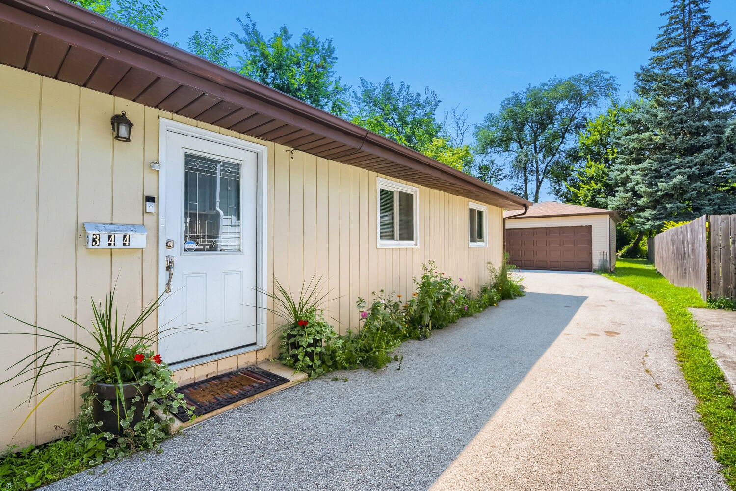 344 N Princeton Avenue