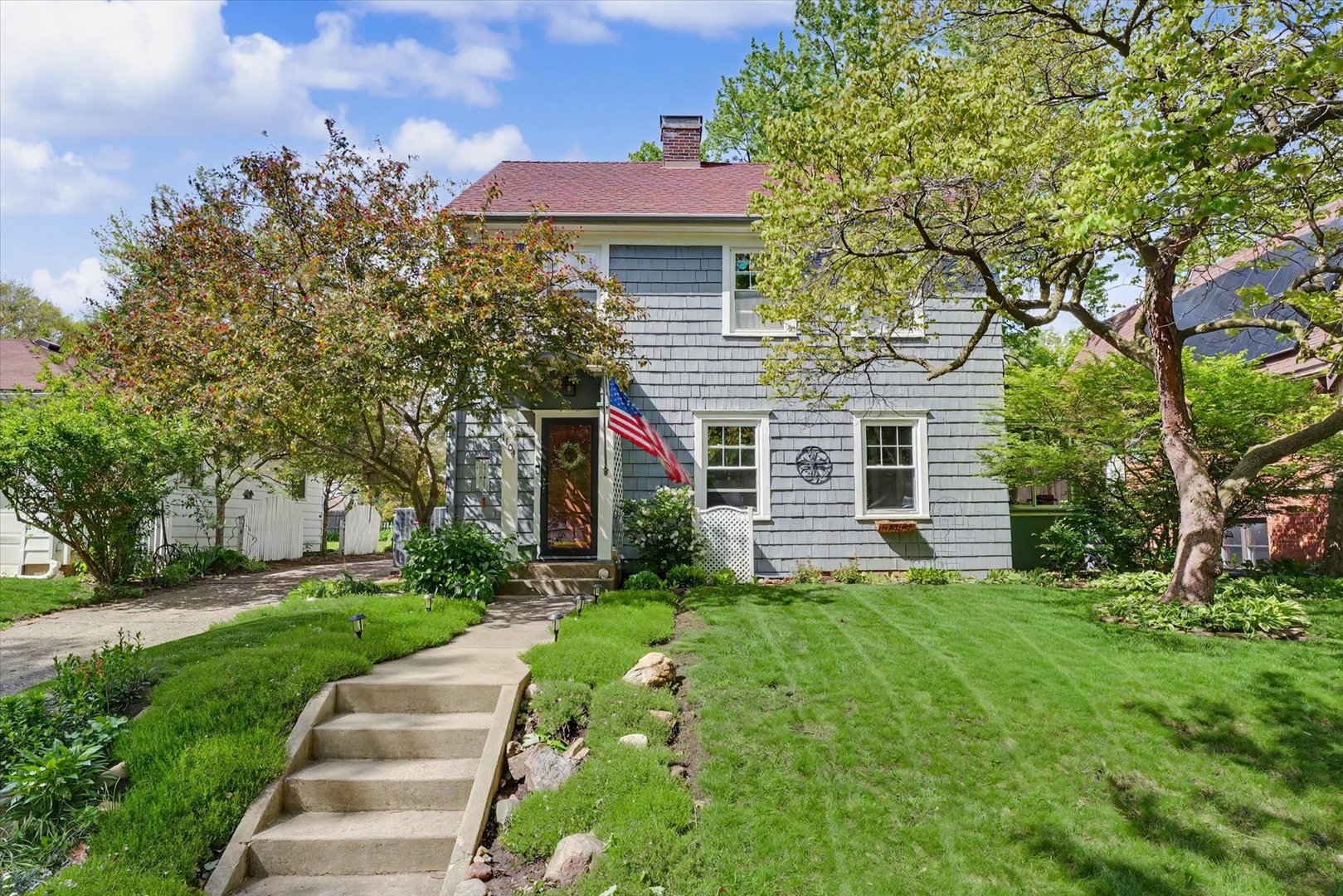 1104 W Green Street