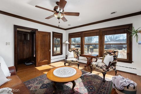 Tiny photo for 628 Franklin Street, Downers Grove, IL 60515 (MLS # 12622259)