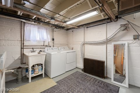 Tiny photo for 628 Franklin Street, Downers Grove, IL 60515 (MLS # 12622259)