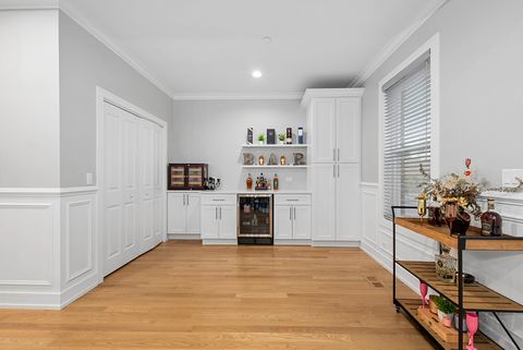 Tiny photo for 7727 S Roberts Road, Bridgeview, IL 60455 (MLS # 12501909)