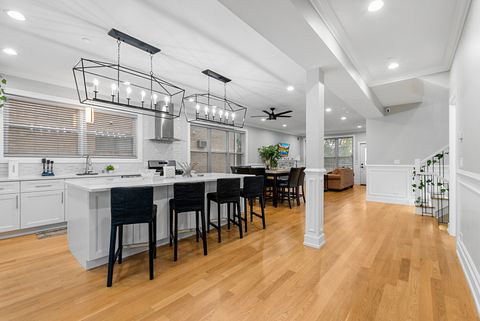 Tiny photo for 7727 S Roberts Road, Bridgeview, IL 60455 (MLS # 12501909)