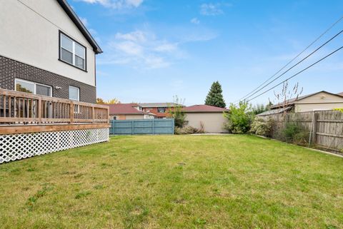 Tiny photo for 7727 S Roberts Road, Bridgeview, IL 60455 (MLS # 12501909)