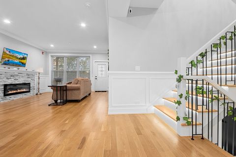 Tiny photo for 7727 S Roberts Road, Bridgeview, IL 60455 (MLS # 12501909)