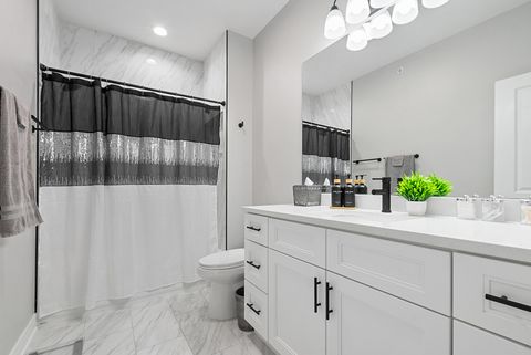 Tiny photo for 7727 S Roberts Road, Bridgeview, IL 60455 (MLS # 12501909)