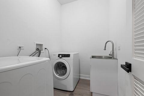 Tiny photo for 7727 S Roberts Road, Bridgeview, IL 60455 (MLS # 12501909)