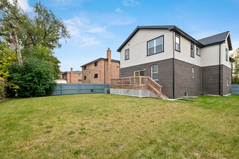 Tiny photo for 7727 S Roberts Road, Bridgeview, IL 60455 (MLS # 12501909)