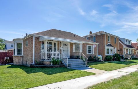 Tiny photo for 3461 N Pacific Avenue, Chicago, IL 60634 (MLS # 12678763)