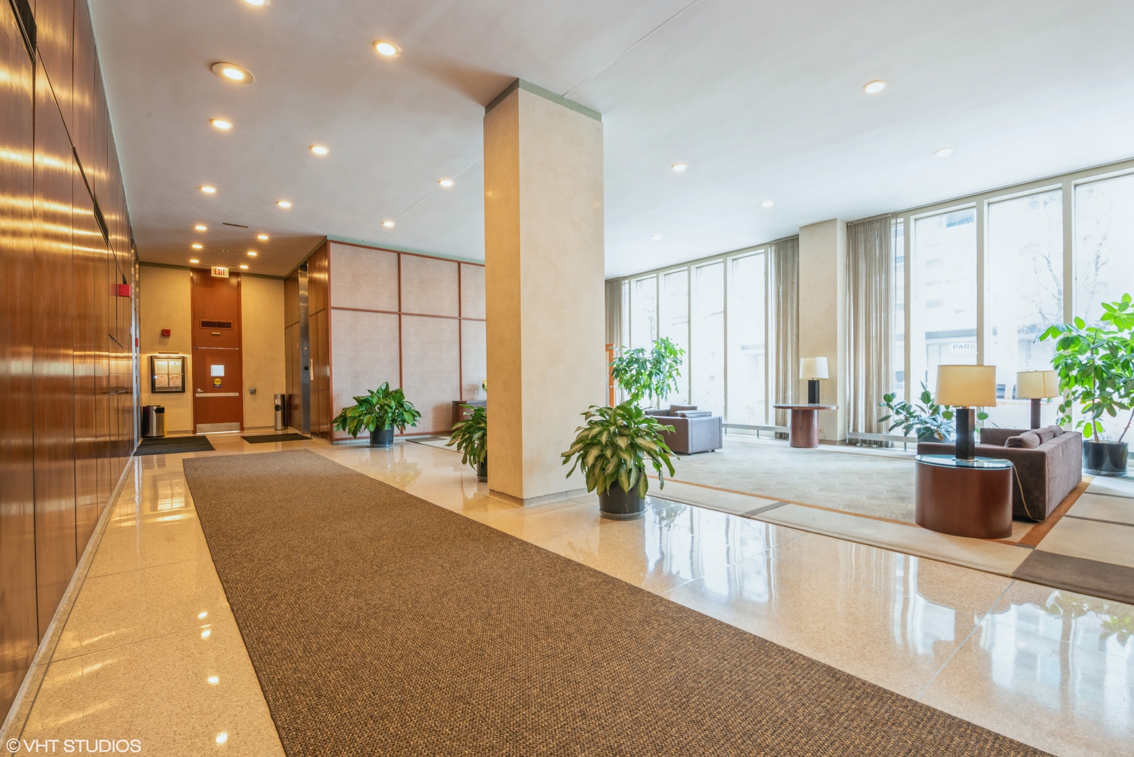 3550 N Lake Shore Drive 2123