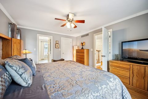 Tiny photo for 388 Narragansett Court, Crystal Lake, IL 60012 (MLS # 12590406)