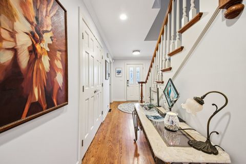 Tiny photo for 388 Narragansett Court, Crystal Lake, IL 60012 (MLS # 12590406)