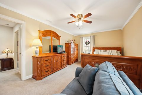 Tiny photo for 388 Narragansett Court, Crystal Lake, IL 60012 (MLS # 12590406)