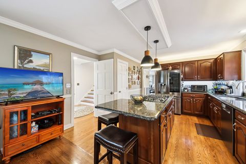 Tiny photo for 388 Narragansett Court, Crystal Lake, IL 60012 (MLS # 12590406)