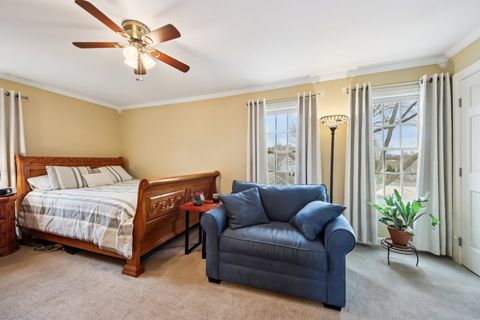 Tiny photo for 388 Narragansett Court, Crystal Lake, IL 60012 (MLS # 12590406)