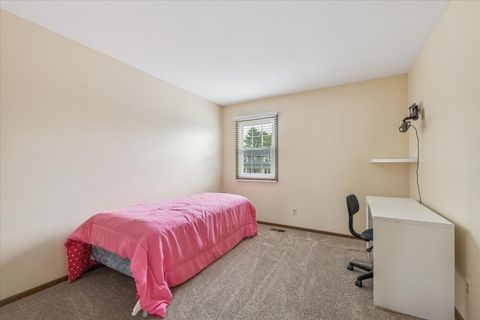 Tiny photo for 217 Barnwood Trail, McHenry, IL 60050 (MLS # 12495275)