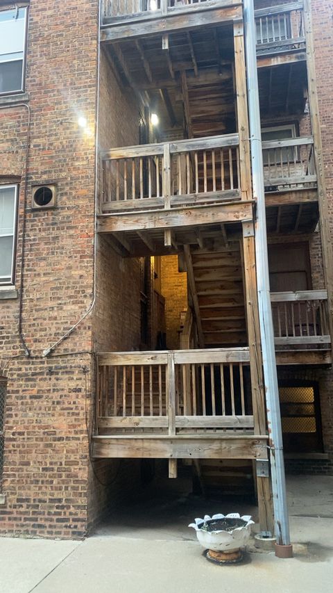 Tiny photo for 2233 E 70th Place #1, Chicago, IL 60649 (MLS # 12514745)