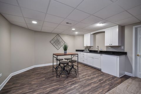 Tiny photo for 640 Kendridge Court, Aurora, IL 60502 (MLS # 12616462)