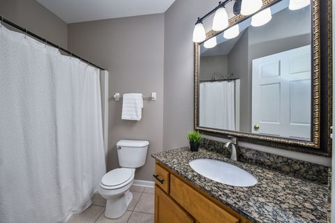 Tiny photo for 640 Kendridge Court, Aurora, IL 60502 (MLS # 12616462)