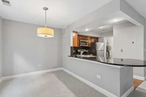 Tiny photo for 43 Foxcroft Road #43-127, Naperville, IL 60565 (MLS # 12586724)