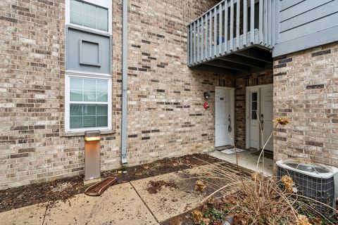 Tiny photo for 43 Foxcroft Road #43-127, Naperville, IL 60565 (MLS # 12586724)