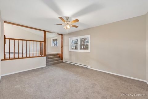 Tiny photo for 5609 N Il Route 47 Highway, Woodstock, IL 60098 (MLS # 12526498)