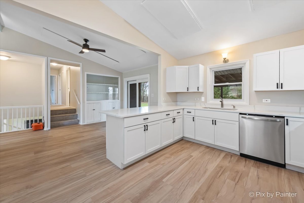 5609 N Il Route 47 Highway