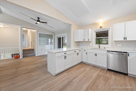 Tiny photo for 5609 N Il Route 47 Highway, Woodstock, IL 60098 (MLS # 12526498)