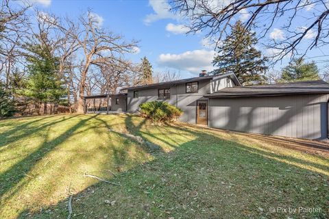 Tiny photo for 5609 N Il Route 47 Highway, Woodstock, IL 60098 (MLS # 12526498)