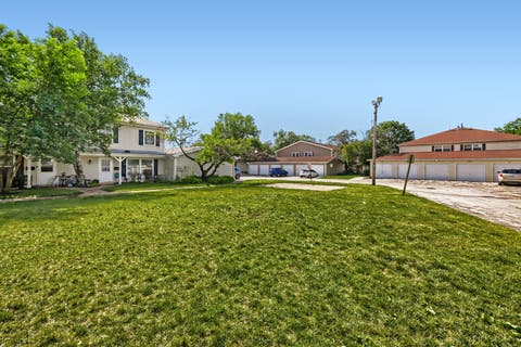 Tiny photo for 7604 Bristol Lane #B, Hanover Park, IL 60133 (MLS # 12677789)