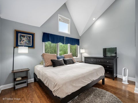 Tiny photo for 2731 N JANSSEN Avenue, Chicago, IL 60614 (MLS # 12736854)