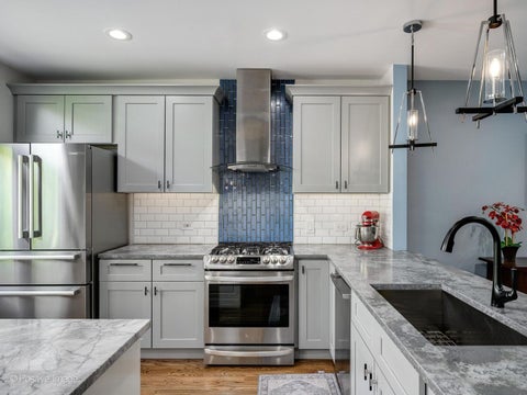 Tiny photo for 2731 N JANSSEN Avenue, Chicago, IL 60614 (MLS # 12736854)