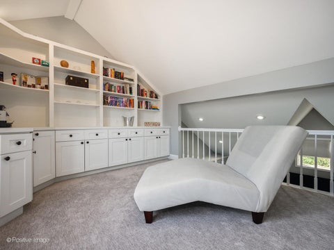 Tiny photo for 2731 N JANSSEN Avenue, Chicago, IL 60614 (MLS # 12736854)