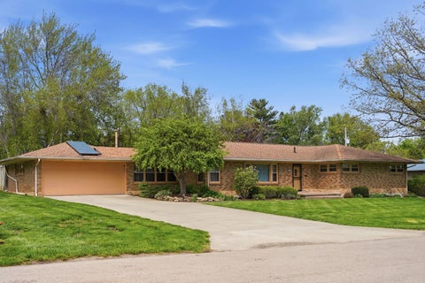 Tiny photo for 1213 Douglas Terrace, Dixon, IL 61021 (MLS # 12731411)