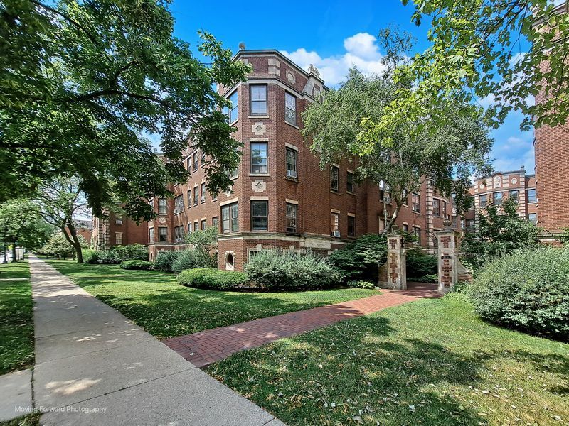 400 Ridge Avenue 16-2