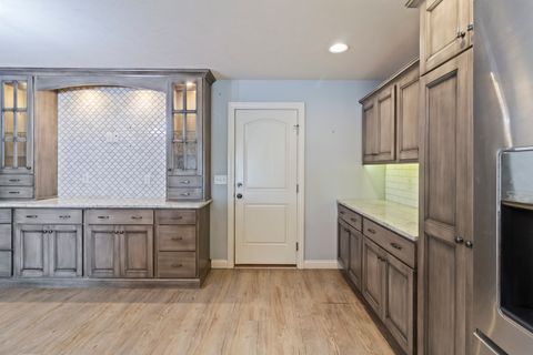Tiny photo for 1915 Dunraven Road, Bloomington, IL 61704 (MLS # 12559987)