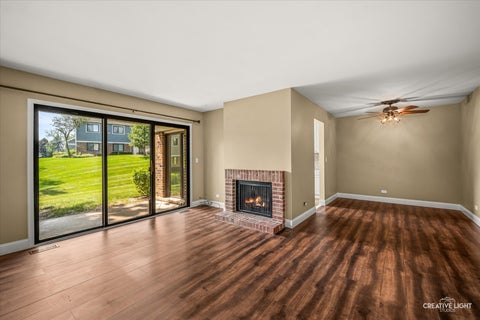 Tiny photo for 1547 7 Pines Road #D-1, Schaumburg, IL 60193 (MLS # 12779326)