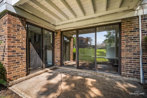 Tiny photo for 1547 7 Pines Road #D-1, Schaumburg, IL 60193 (MLS # 12779326)