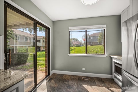 Tiny photo for 1547 7 Pines Road #D-1, Schaumburg, IL 60193 (MLS # 12779326)