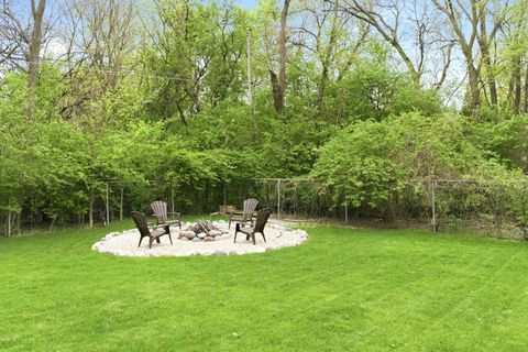 Tiny photo for 0N717 Knollwood Drive, Wheaton, IL 60187 (MLS # 12630480)