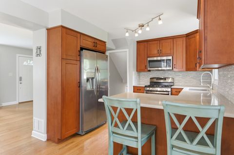 Tiny photo for 0N717 Knollwood Drive, Wheaton, IL 60187 (MLS # 12630480)