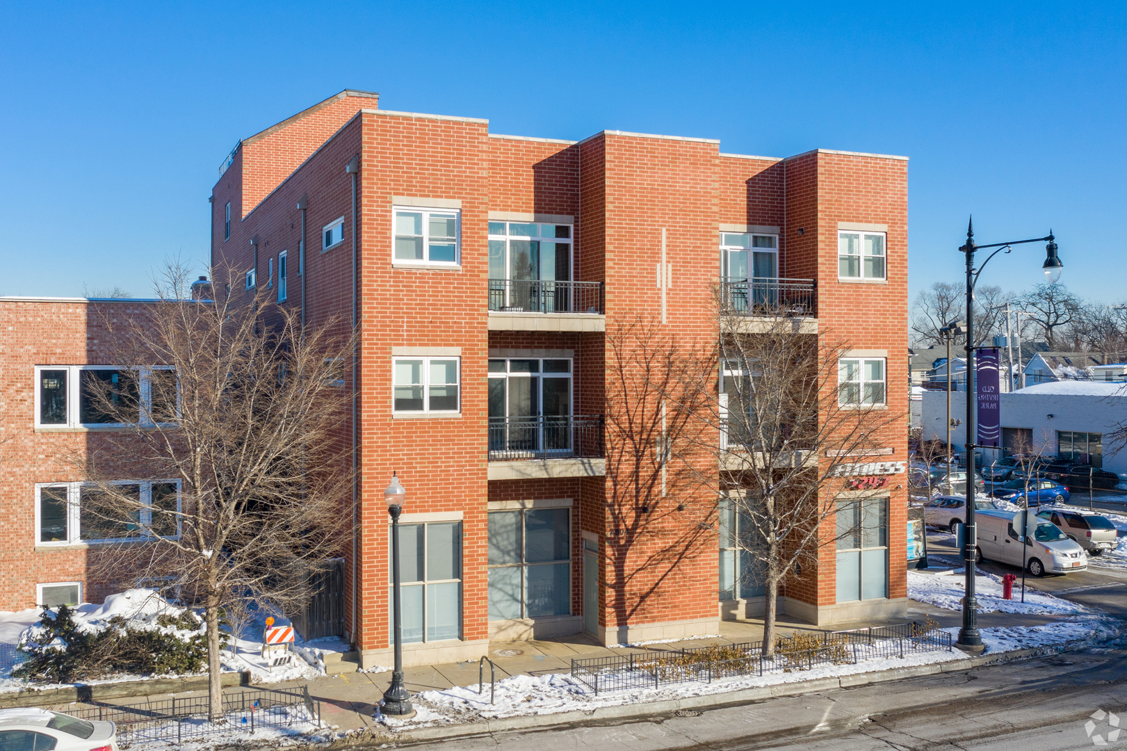 4504 W Irving Park Road