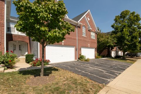 Photo of 153 Fulbright Lane, Schaumburg, IL 60194 (MLS # 12475786)