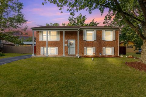 Tiny photo for 610 Sandra Dr Drive, University Park, IL 60466 (MLS # 12482337)