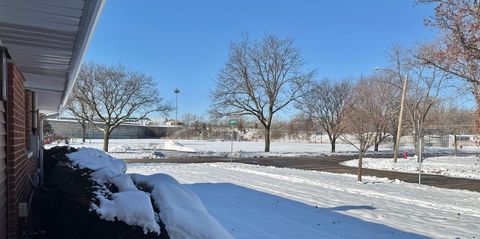 Tiny photo for 3051 S Scott Street, Des Plaines, IL 60018 (MLS # 12532262)