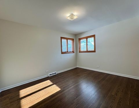 Tiny photo for 3051 S Scott Street, Des Plaines, IL 60018 (MLS # 12532262)