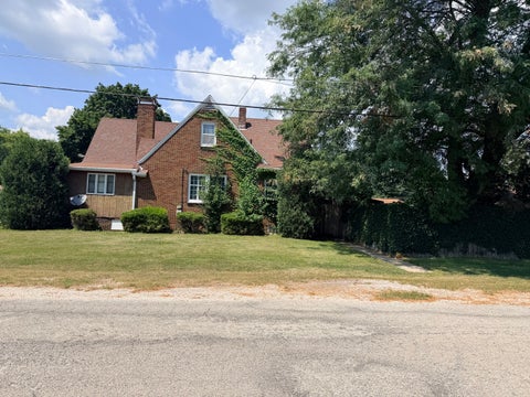 Tiny photo for 401 Wisconsin Avenue, Streator, IL 61364 (MLS # 12702531)