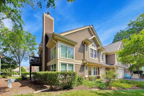 Tiny photo for 1223 Old Mill Lane, Elk Grove Village, IL 60007 (MLS # 12714695)