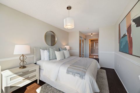 Tiny photo for 800 Elgin Road #1218, Evanston, IL 60201 (MLS # 12451250)