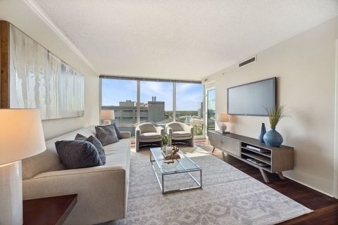 Tiny photo for 800 Elgin Road #1218, Evanston, IL 60201 (MLS # 12451250)