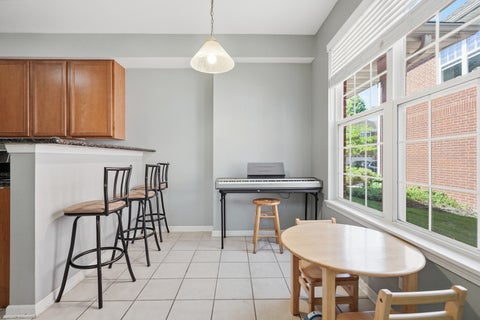 Tiny photo for 974 KENSINGTON Drive, Northbrook, IL 60062 (MLS # 12677197)